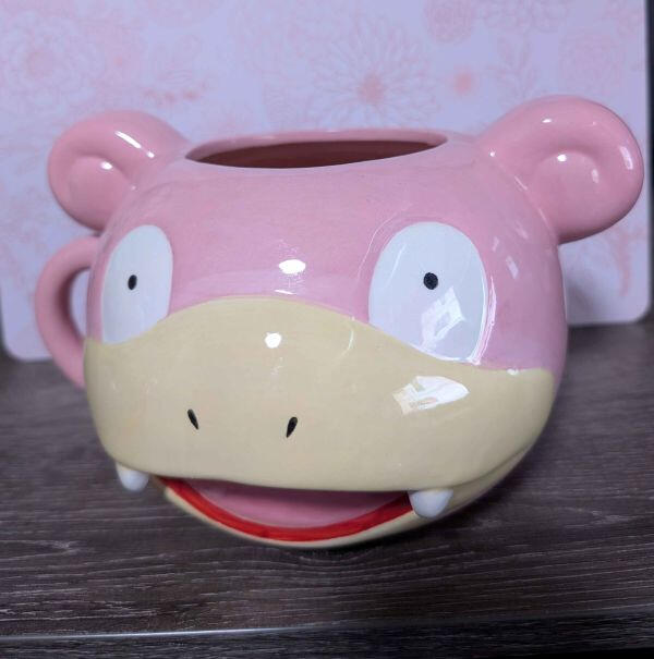 2024 | Gamestop | Novelty Jumbo Slowpoke Mug